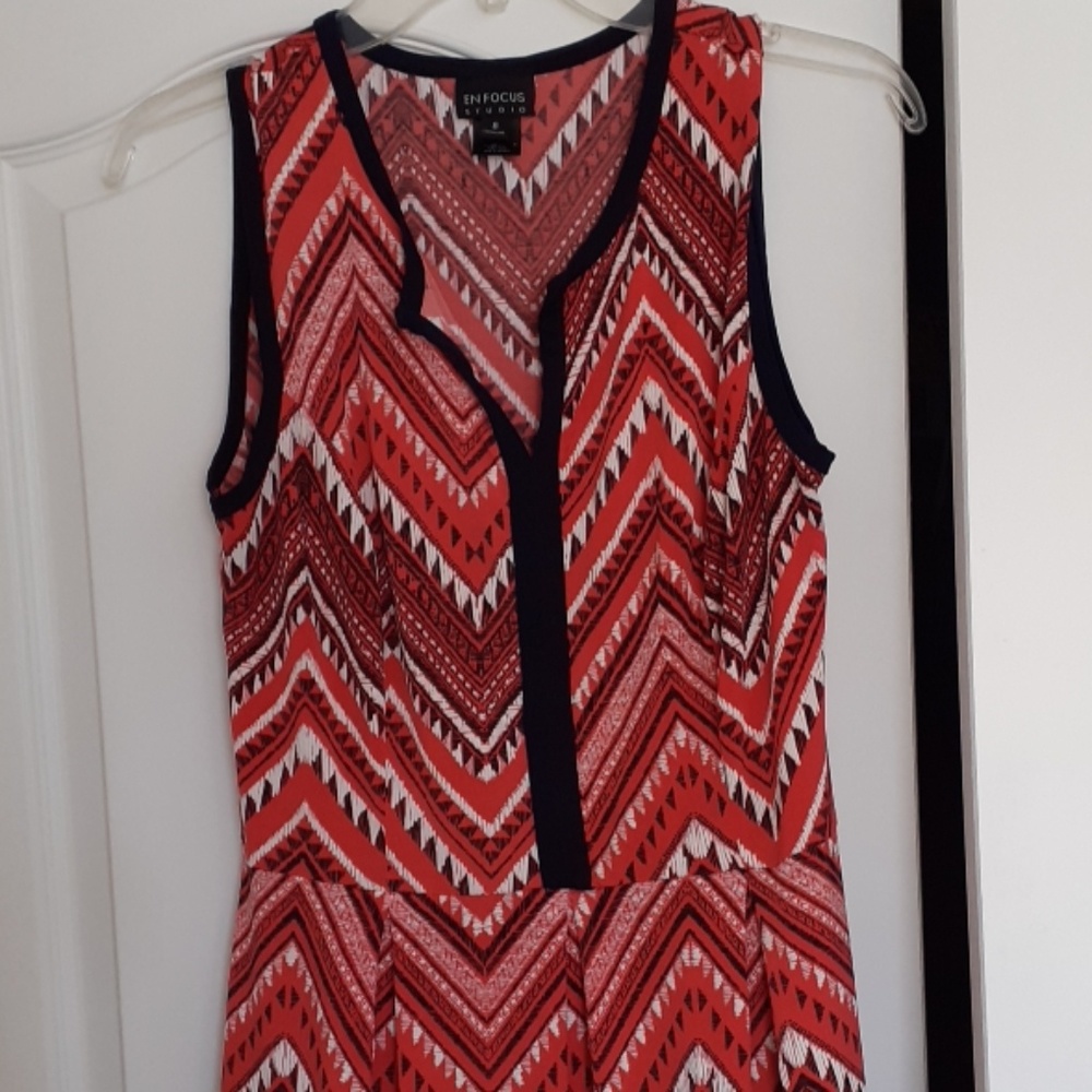 Dress - Picture 2 of 4